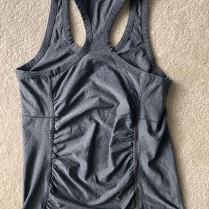 Athletic maternity tank